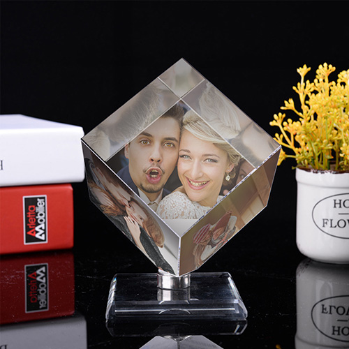 Custom 3D Photo Crystal Cube