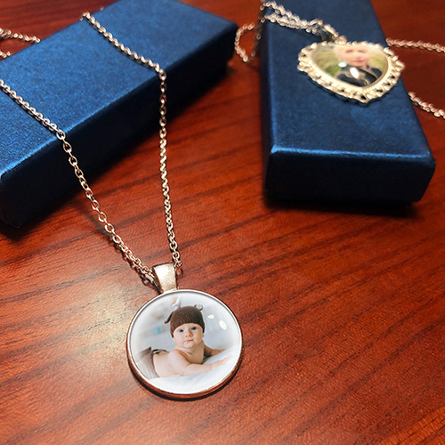 Custom Round Photo Pendant